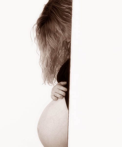 Babybauchfotos Schwangerenfotos im Fotostudio Wagner München